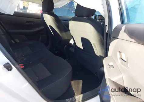 2024 Nissan Sentra Sv Xtronic Cvt z USA, uszkodzony, nr VIN 3N1AB8CV3RY290857